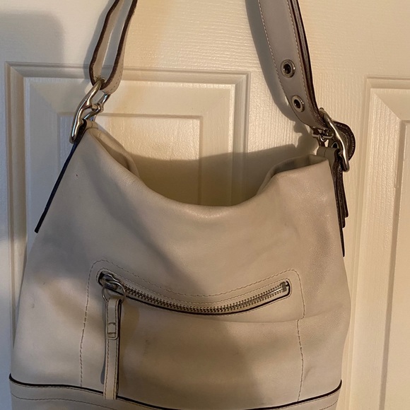 Handbag - Picture 3 of 3